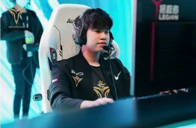 键人员调整 键人员调整